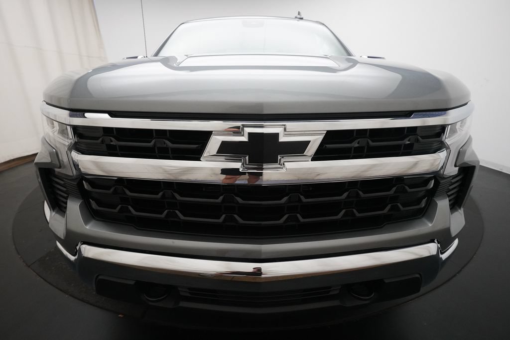 Used 2024 Chevrolet Silverado 1500 LT w/ LPO, Dark Essentials Package AWD/4WD image 11