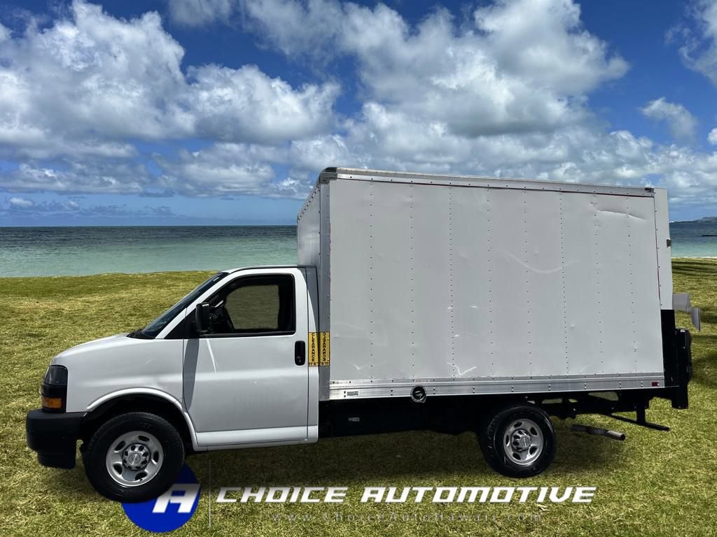Used 2019 Chevrolet Express 3500 image 3