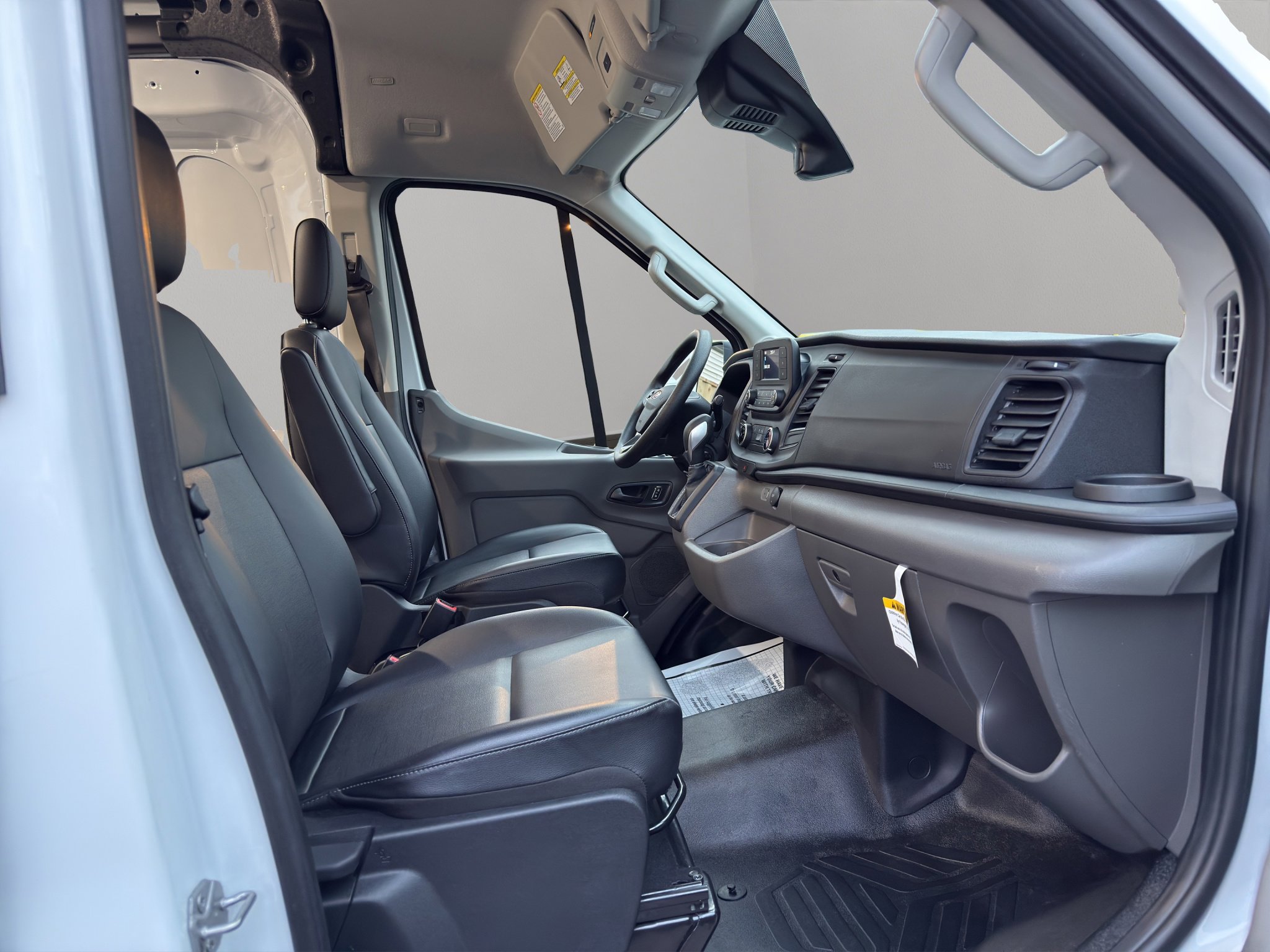 Used 2025 Ford Transit 250 148 Medium Roof w/ Load Area Protection Package image 18