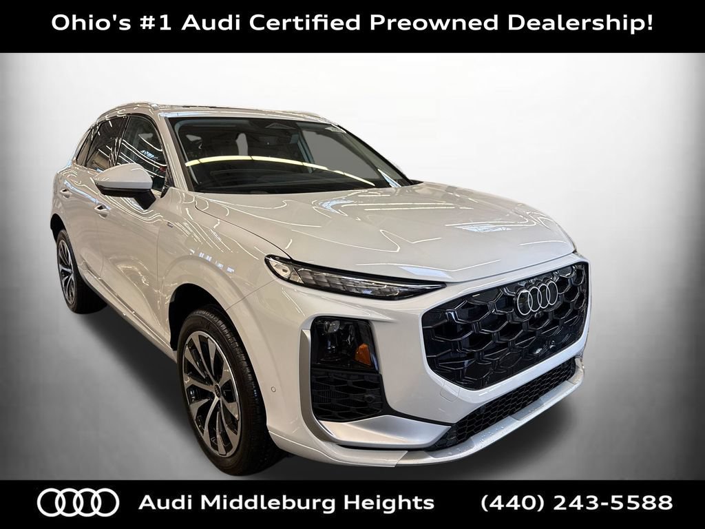 Certified 2026 Audi Q3 quattro 2.0T