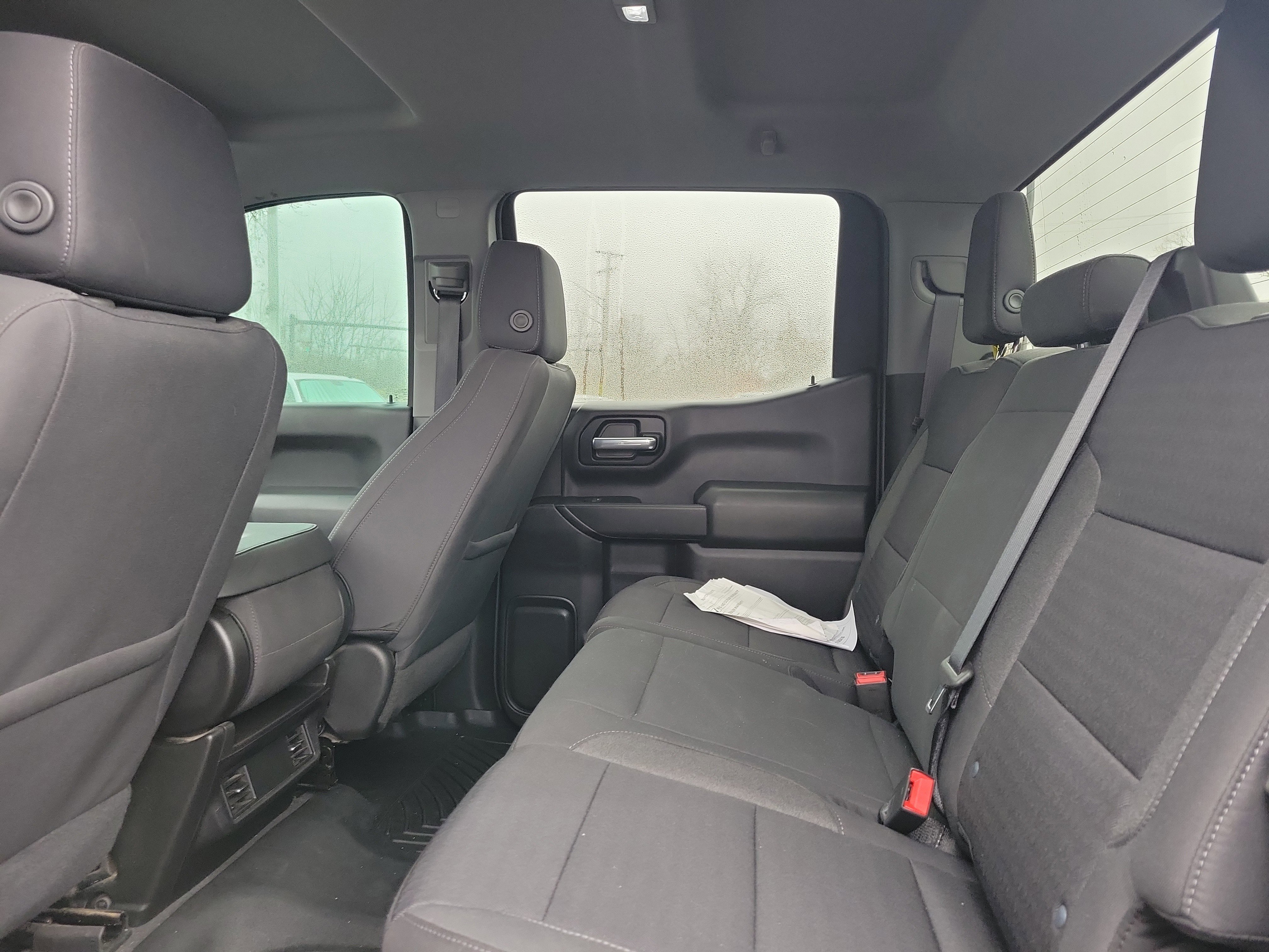 Used 2022 Chevrolet Silverado 1500 Custom image 11