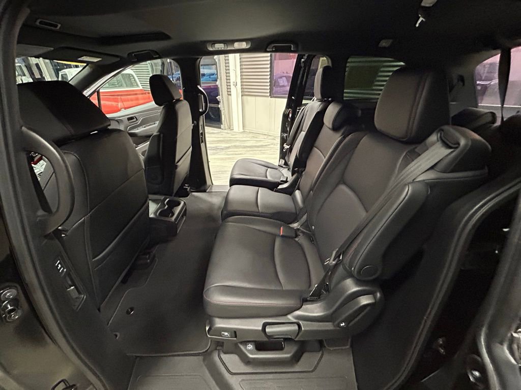 Used 2025 Honda Odyssey Sport-L image 49