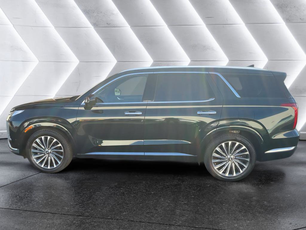 Used 2023 Hyundai Palisade Calligraphy image 8