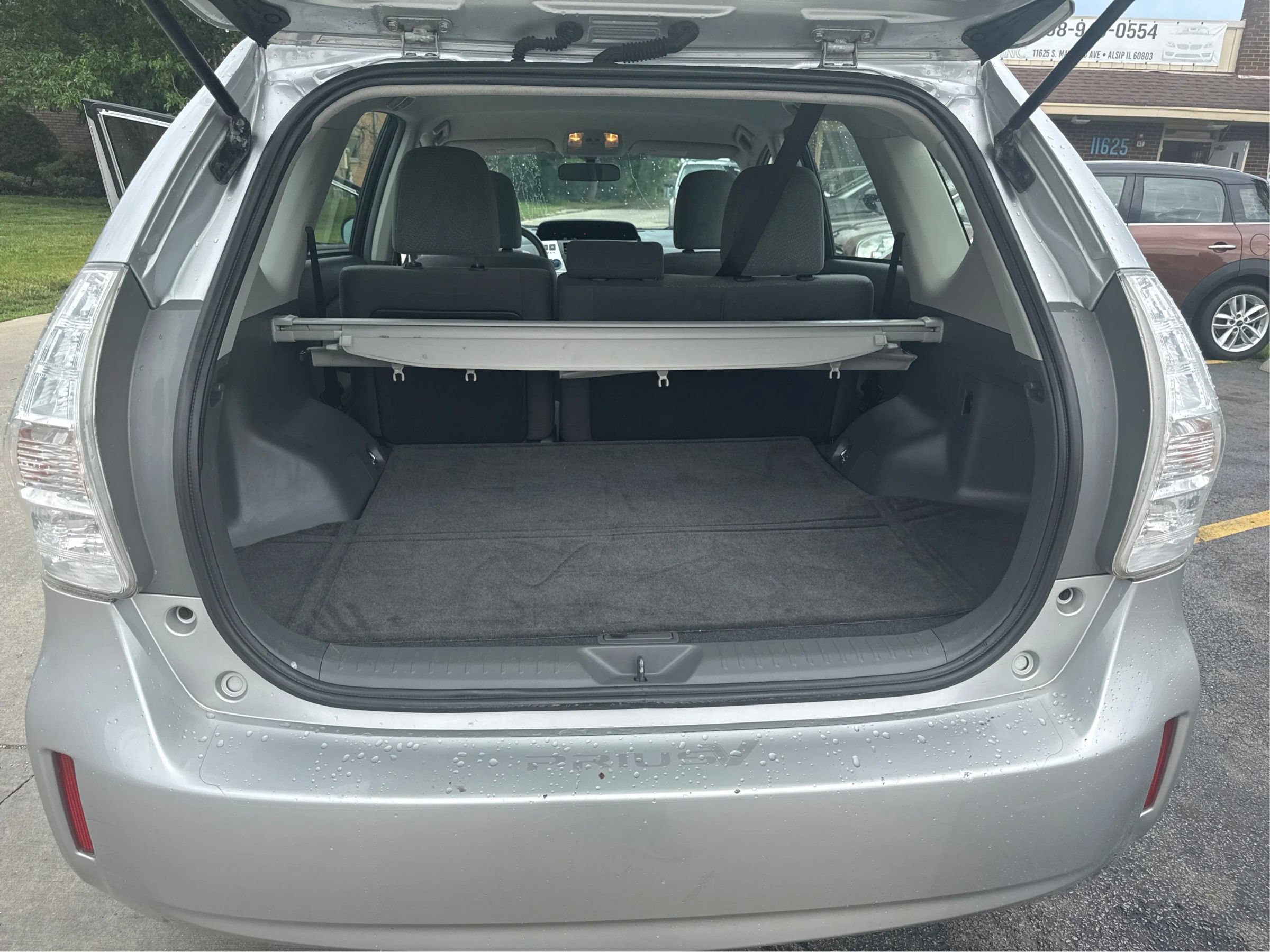 Used 2012 Toyota Prius V Two FWD image 15