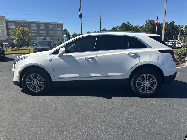 Used 2022 Cadillac XT5 Premium Luxury w/ Technology Package FWD image 5