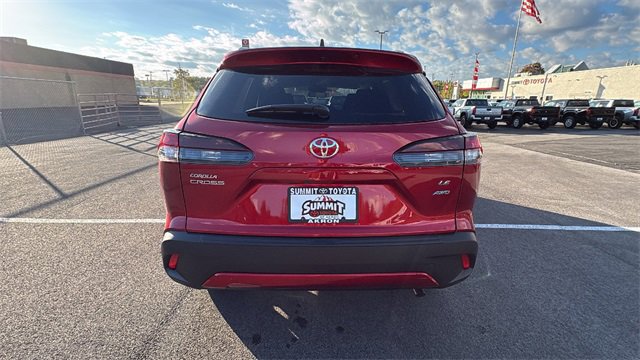 New 2026 Toyota Corolla Cross LE image 4
