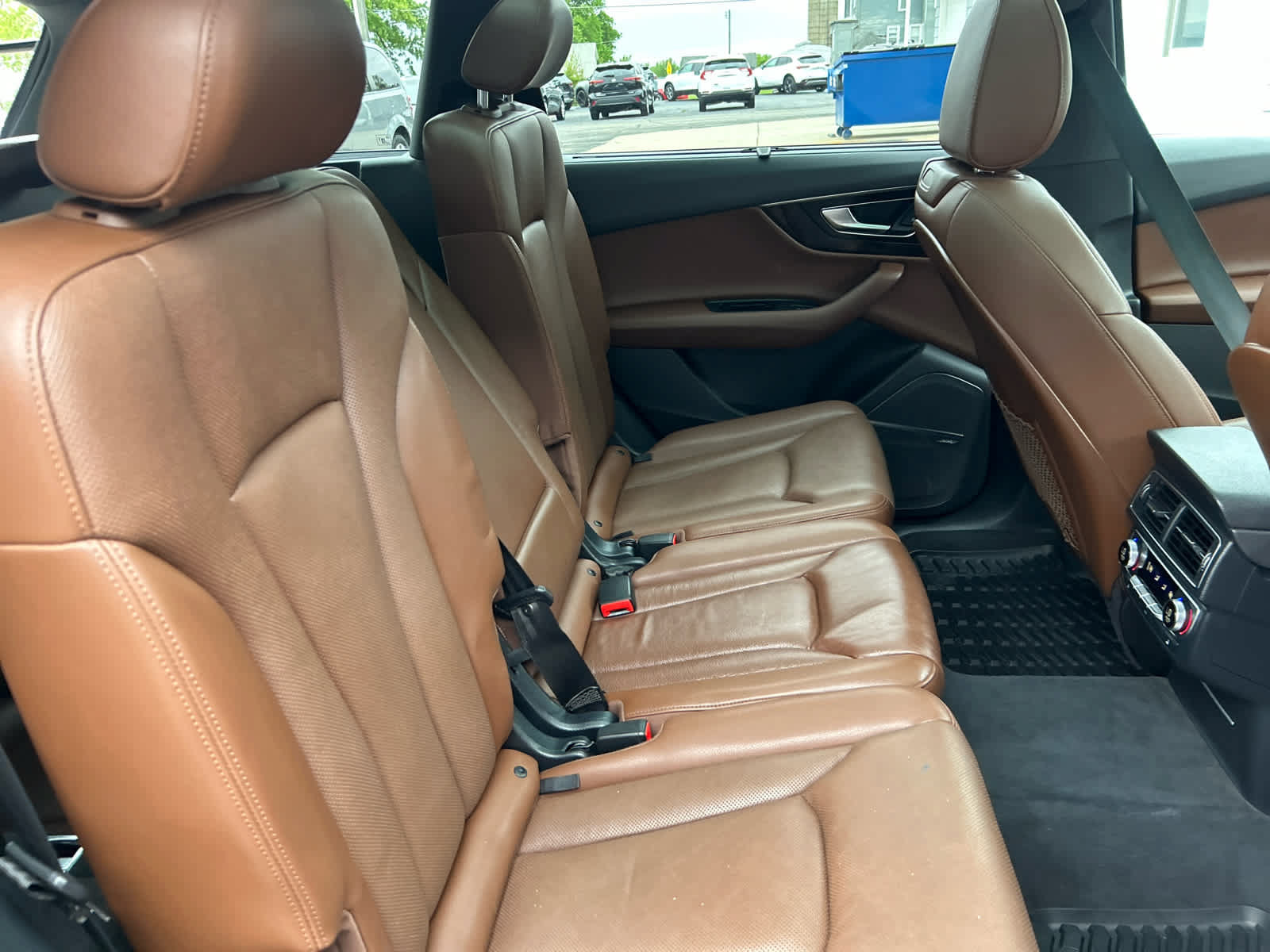 Used 2017 Audi Q7 3.0T Prestige AWD/4WD image 34