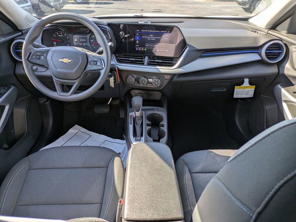 New 2026 Chevrolet Trax LS w/ Driver Confidence Package image 15