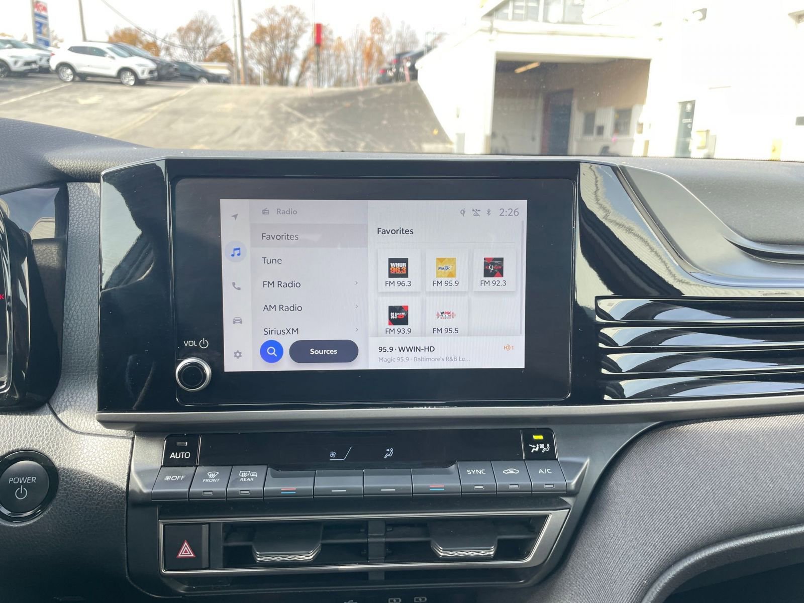 Used 2025 Toyota Camry LE image 21