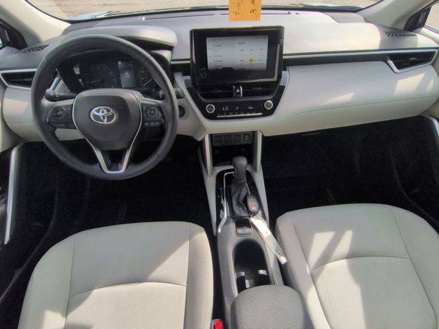 Used 2024 Toyota Corolla Cross LE image 22