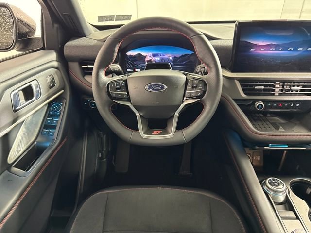 Used 2025 Ford Explorer ST w/ Sun And Sound Package image 19