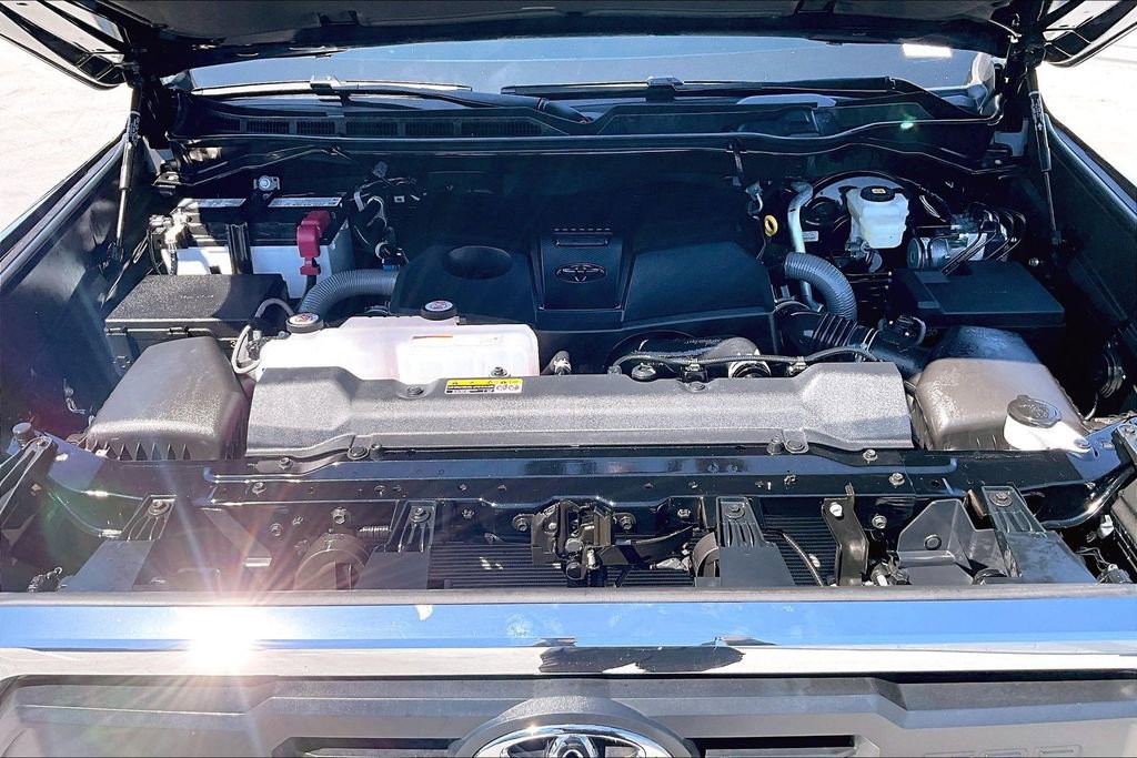 Used 2026 Toyota Tundra SR5 w/ TRD Off-Road Package AWD/4WD image 29