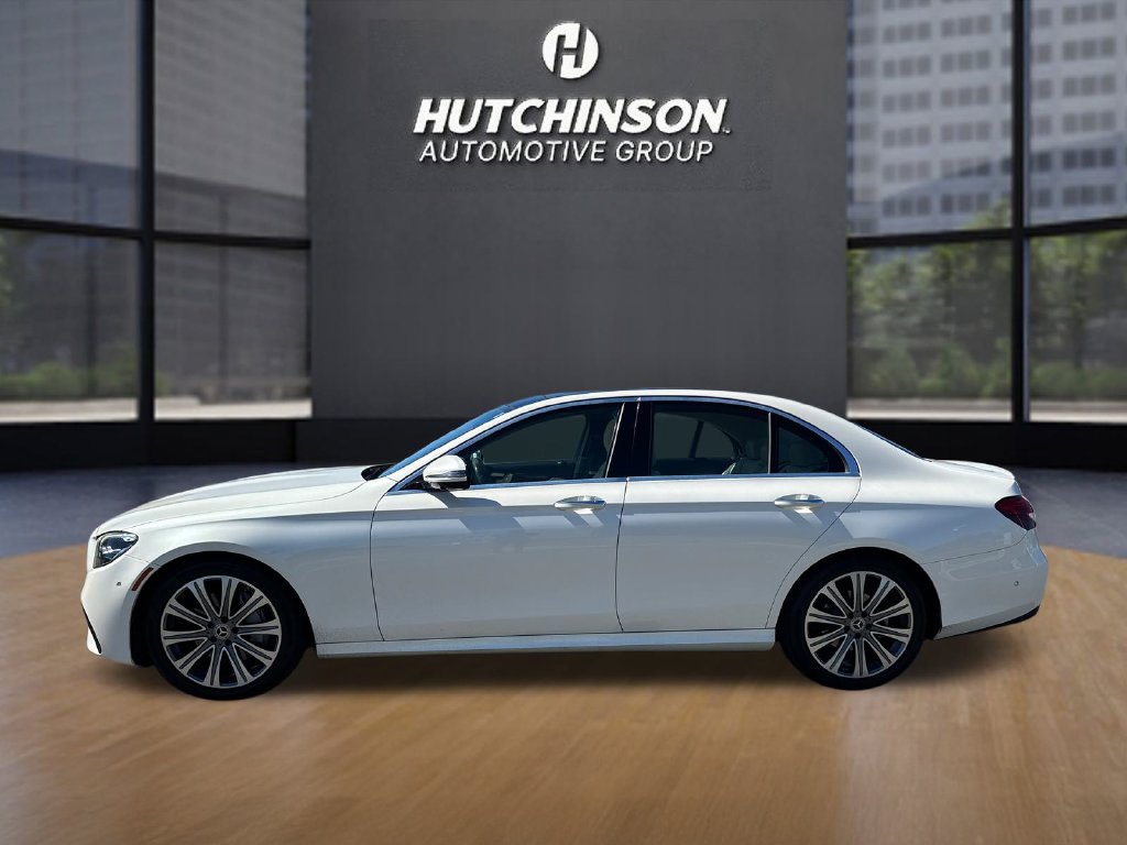 Used 2022 Mercedes-Benz E 350 Sedan image 4