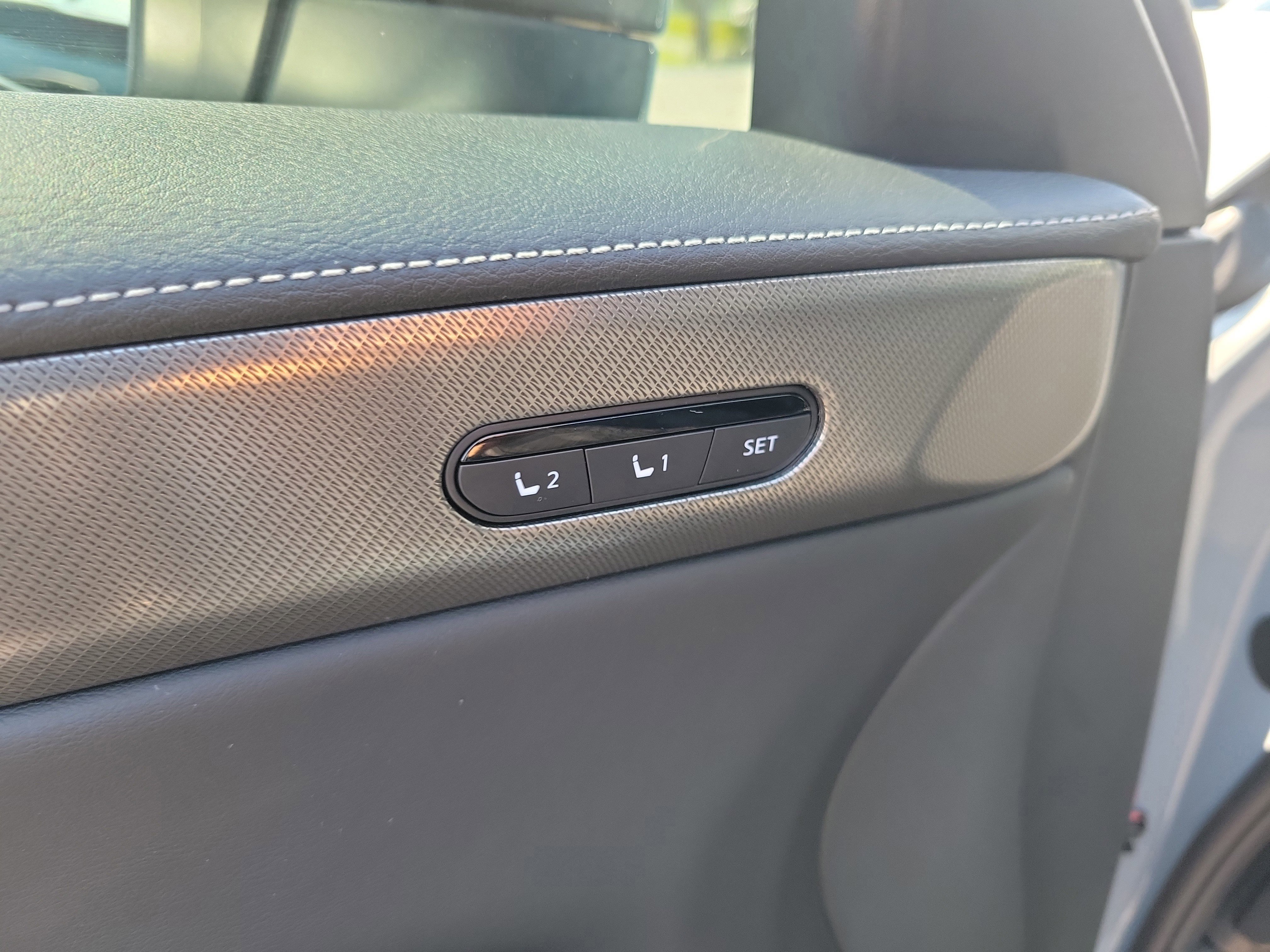 New 2026 INFINITI QX60 Luxe w/ Cargo Package image 19