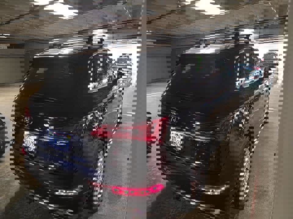 Used 2023 Audi Q5 e Premium w/ Convenience Package image 7