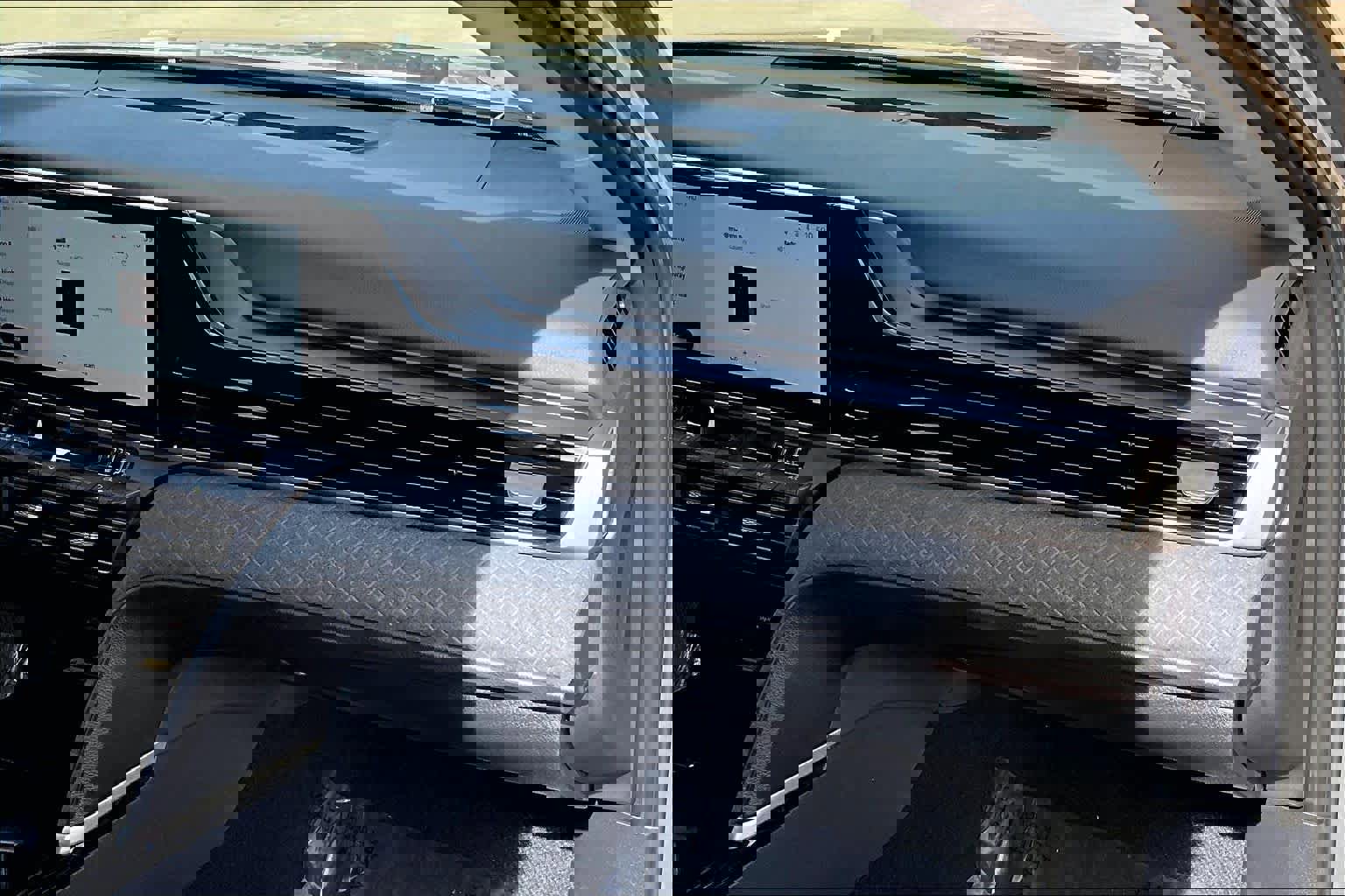 Used 2026 Toyota Camry XLE image 17