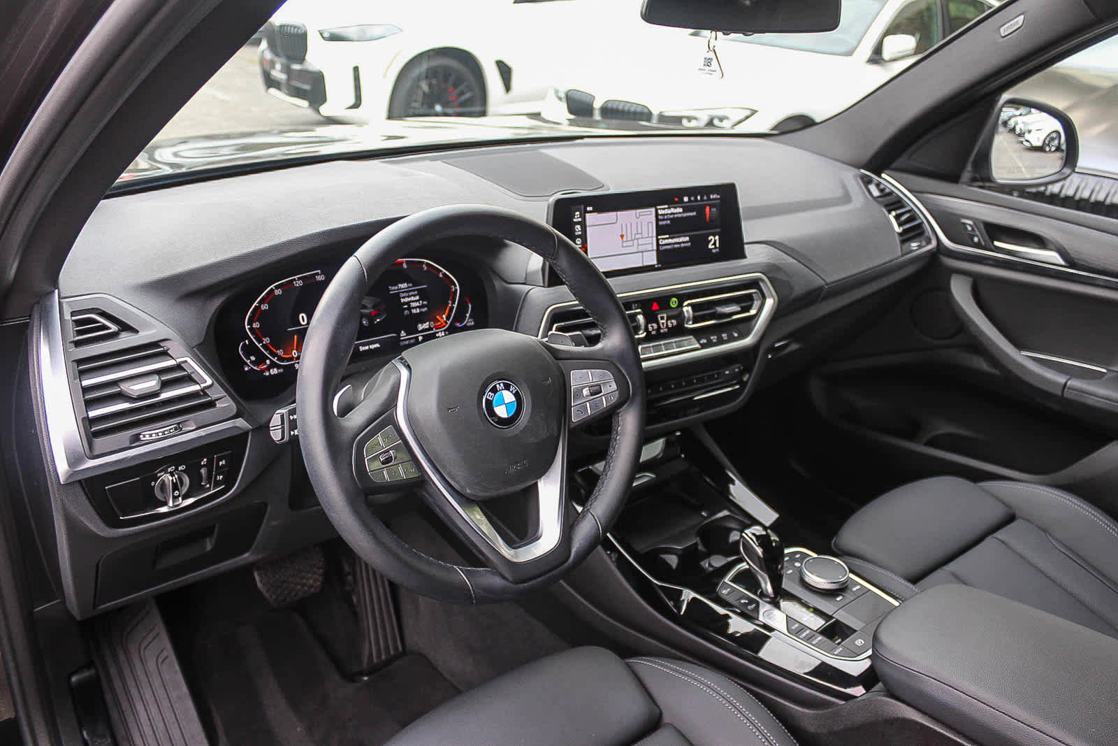 Used 2024 BMW X3 sDrive30i w/ Convenience Package w/ZPA RWD image 17