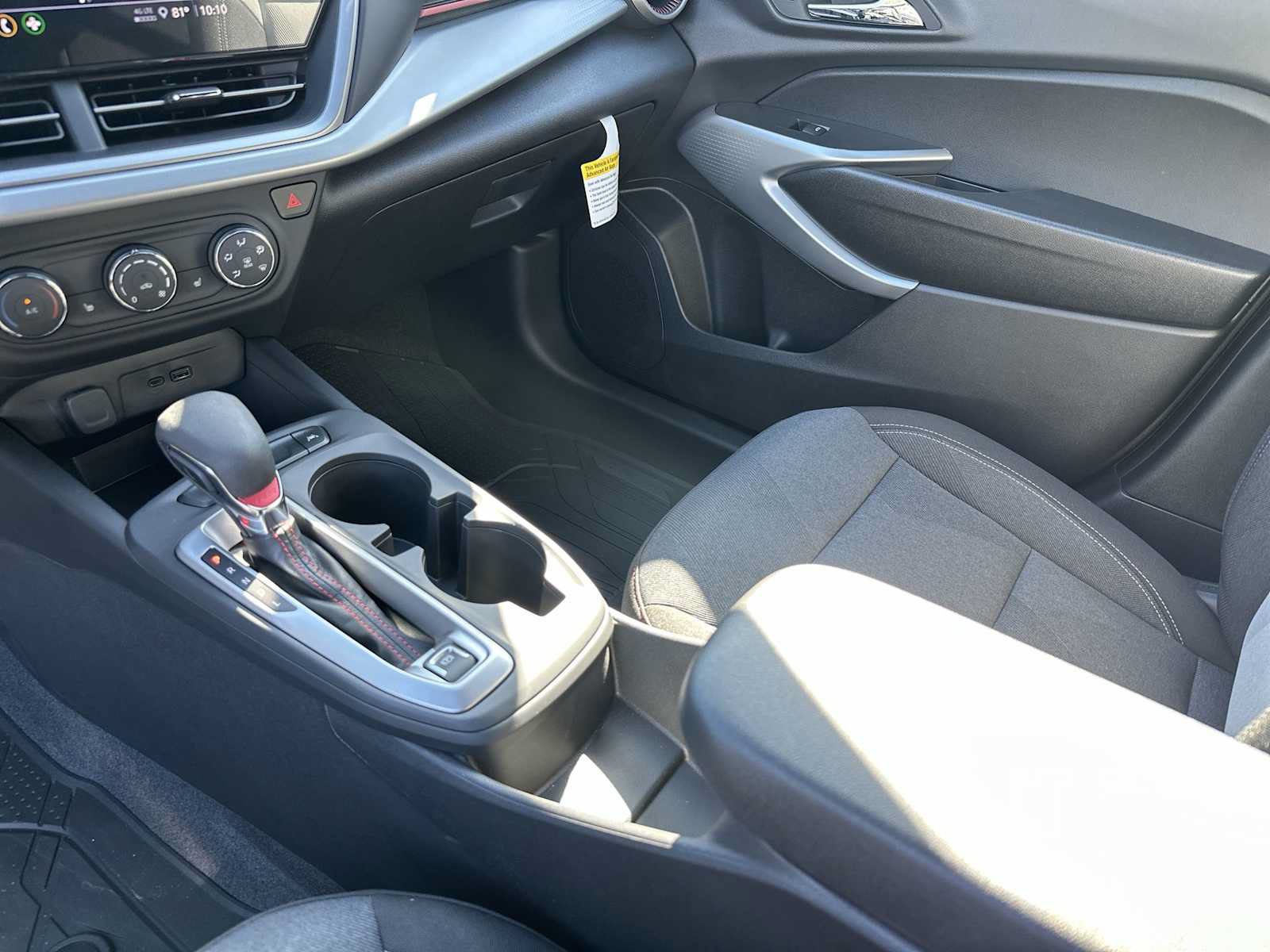 New 2026 Chevrolet Trax RS FWD image 21