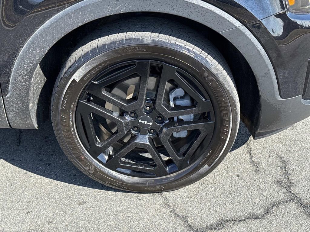 Used 2024 Kia Telluride EX X-Line image 7