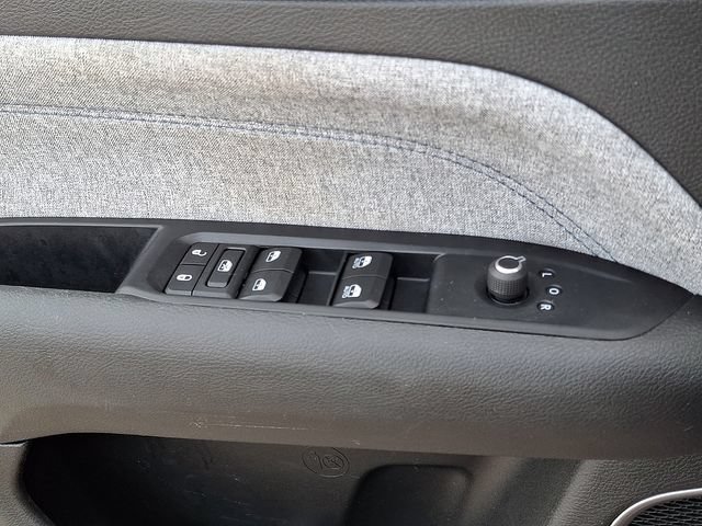 Used 2022 Jeep Compass Latitude AWD/4WD image 21