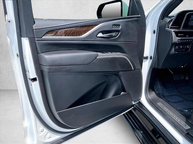 Used 2021 Cadillac Escalade Sport Platinum image 18