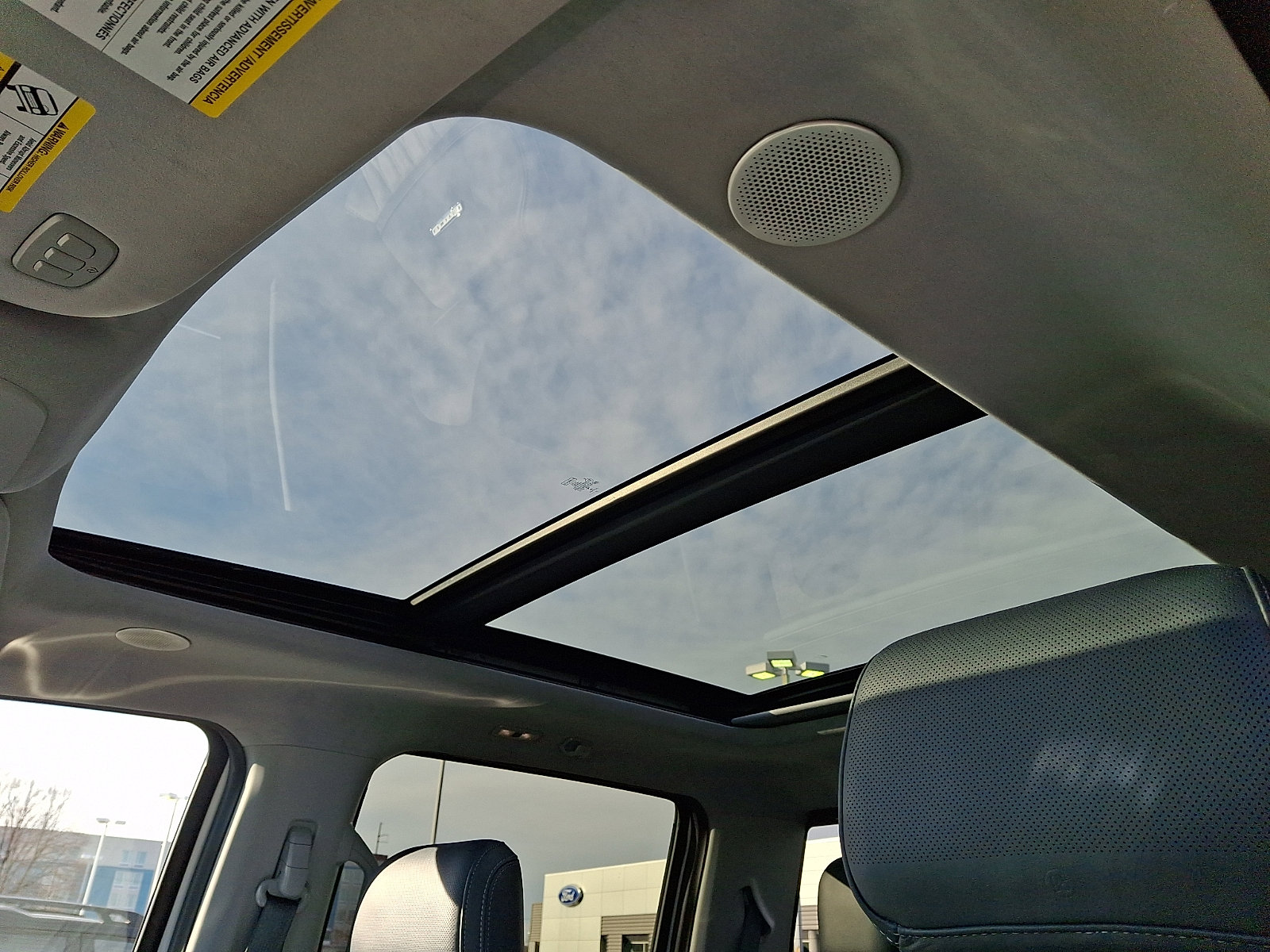 Used 2022 Ford F150 Limited image 21