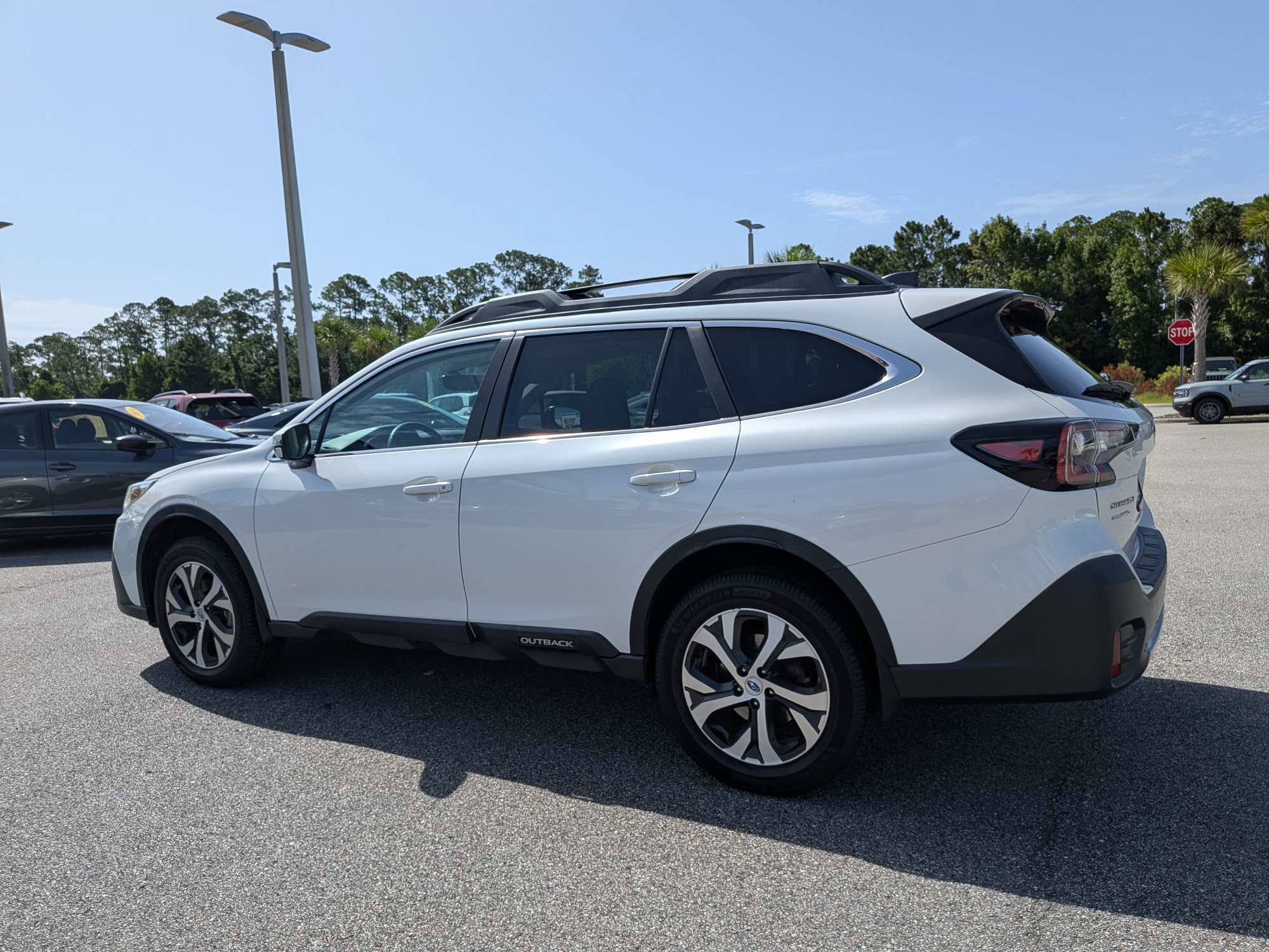Certified 2021 Subaru Outback Limited w/ Popular Package #2 AWD/4WD image 5