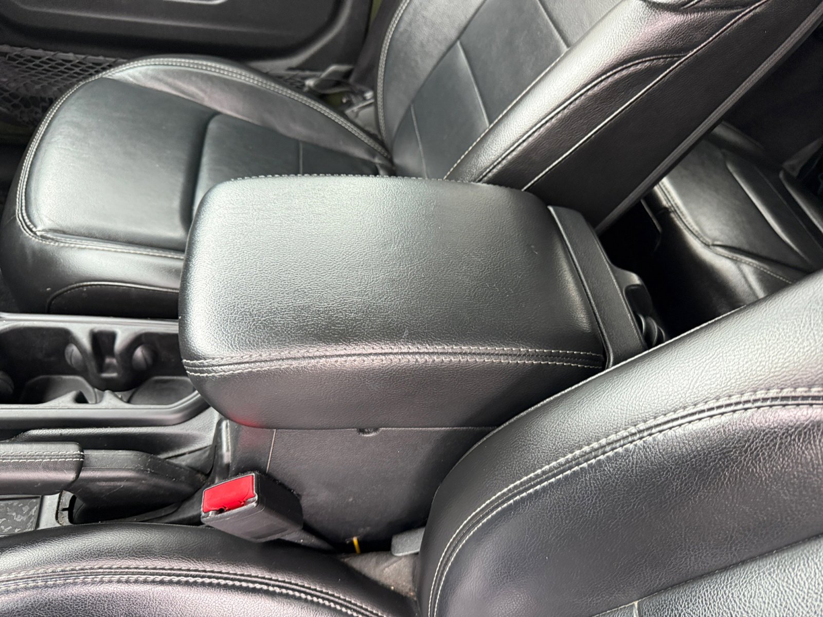 Used 2023 Jeep Wrangler Unlimited Sahara image 14