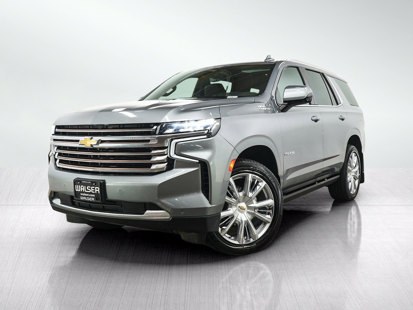 Used 2023 Chevrolet Tahoe High Country w/ Premium Package 2