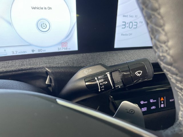 Certified 2023 Kia EV6 Wind AWD/4WD image 12