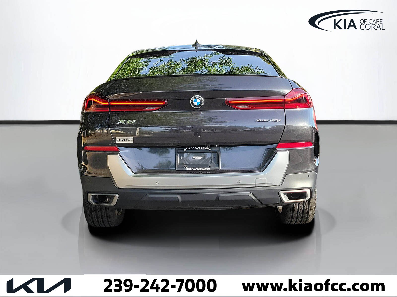 Used 2021 BMW X6 xDrive40i w/ Premium Package image 4