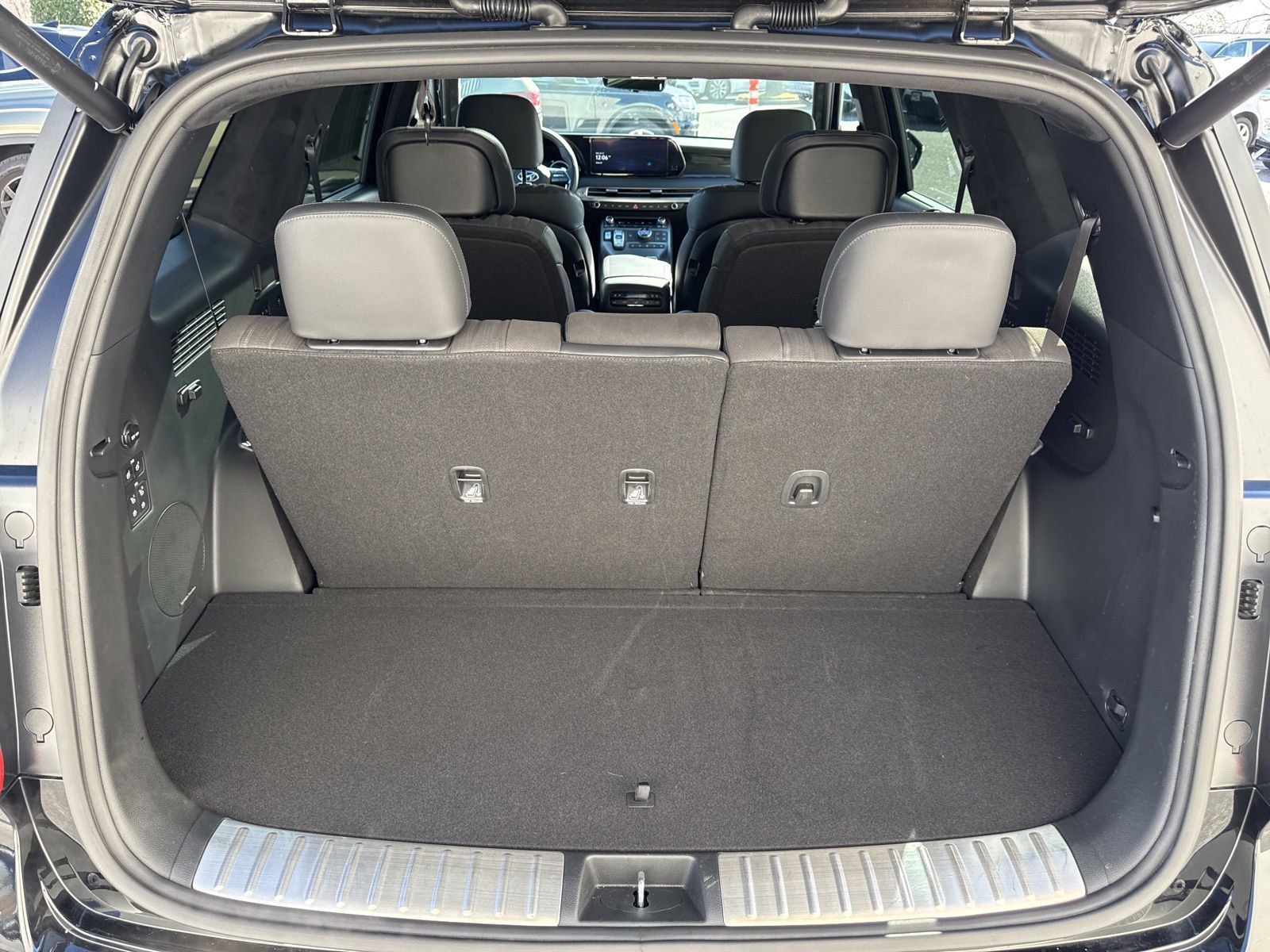 Used 2025 Hyundai Palisade Calligraphy image 11