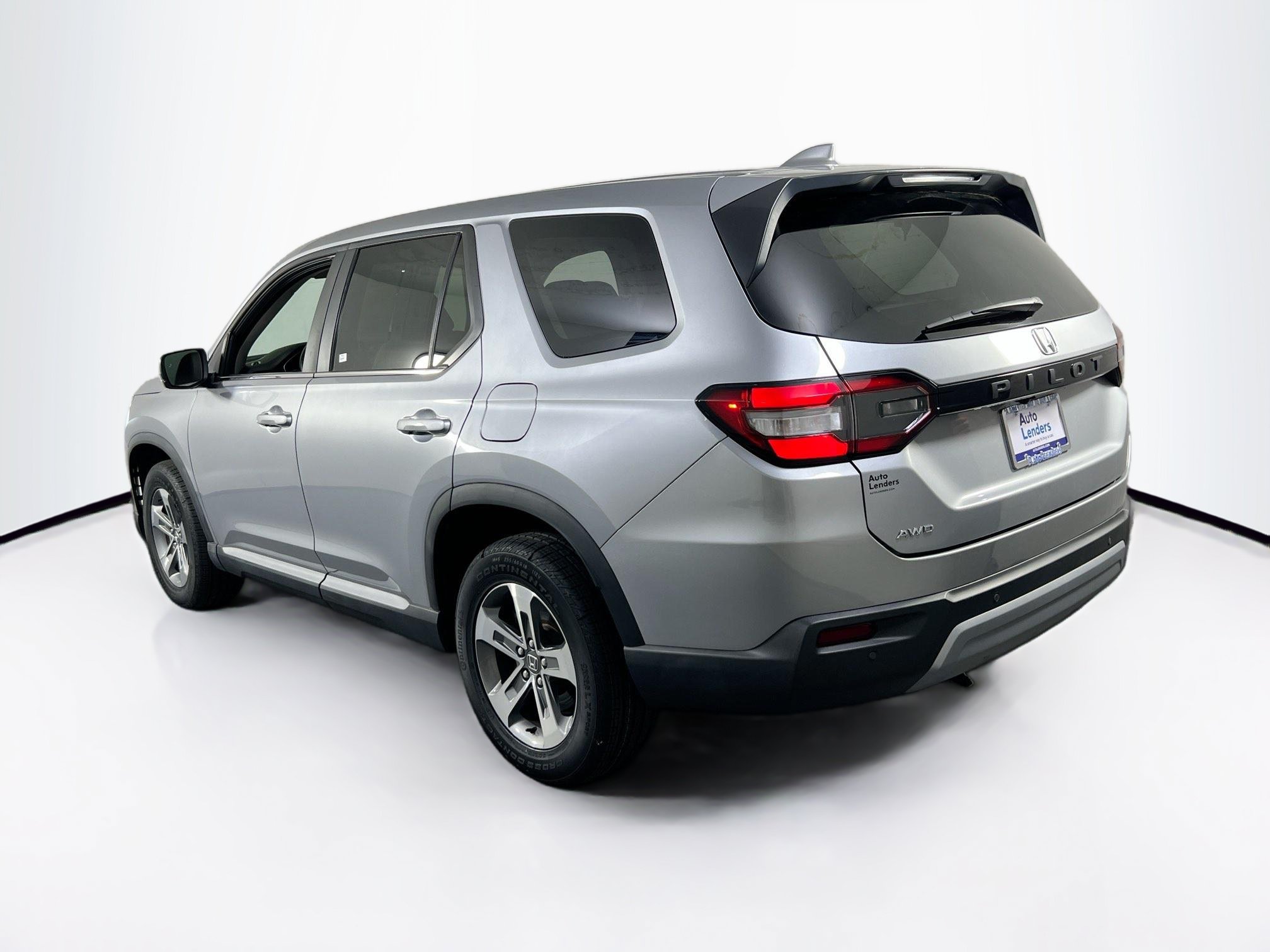 Used 2023 Honda Pilot EX-L image 7