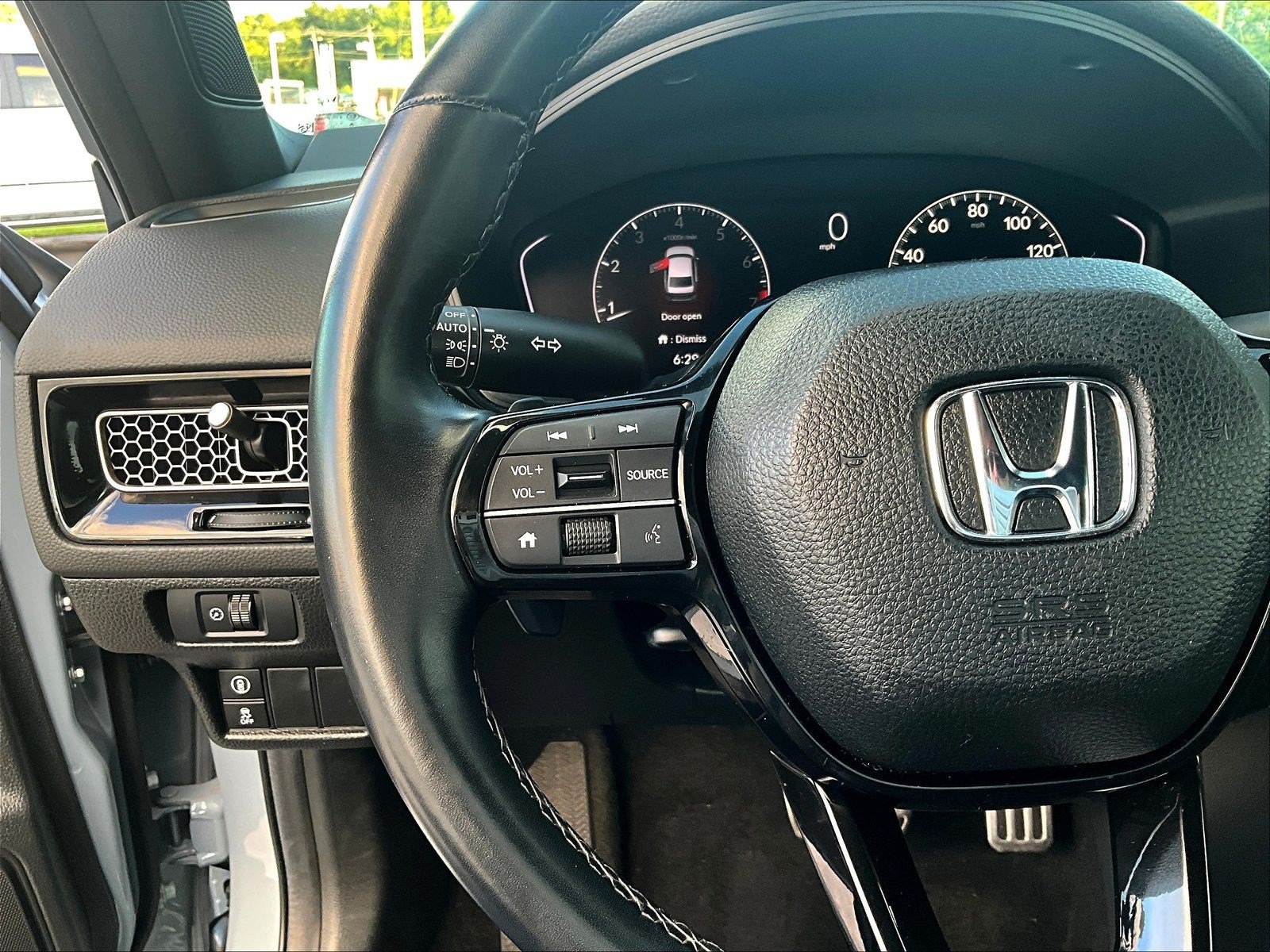 Used 2024 Honda Civic Sport image 10