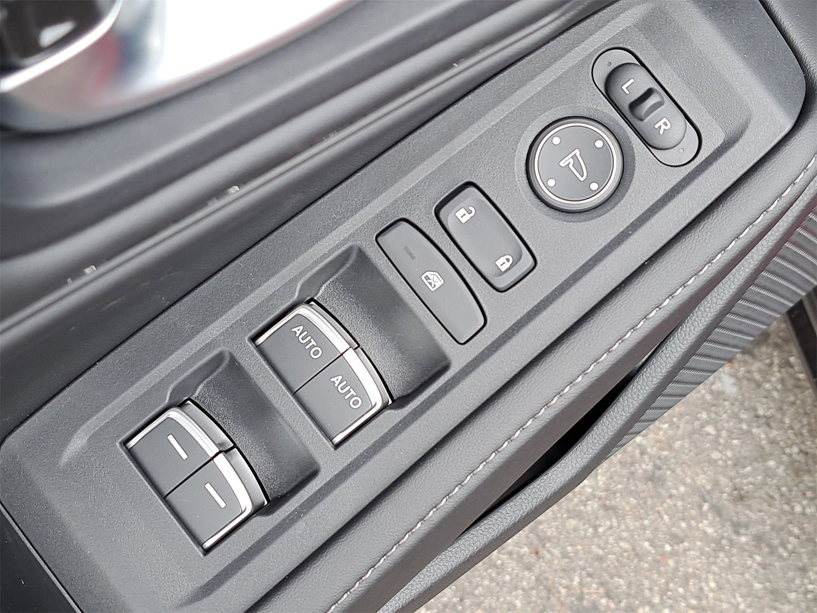 New 2025 Honda Accord Sport image 27