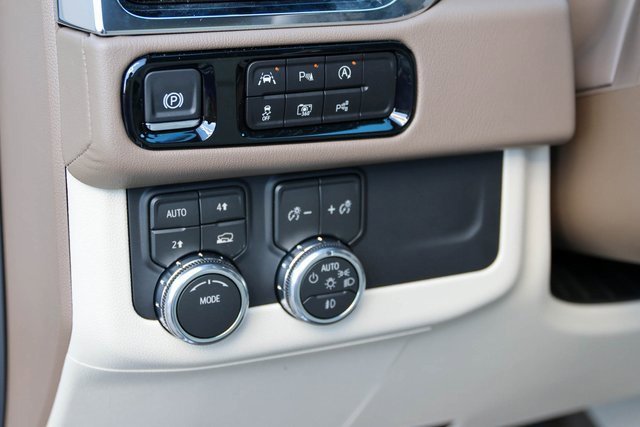 New 2026 GMC Yukon XL Denali image 7