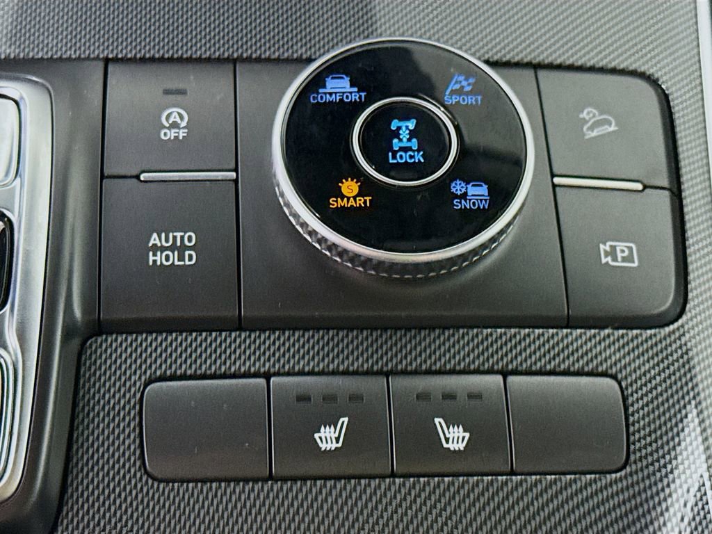 Certified 2022 Hyundai Santa Fe SEL image 11