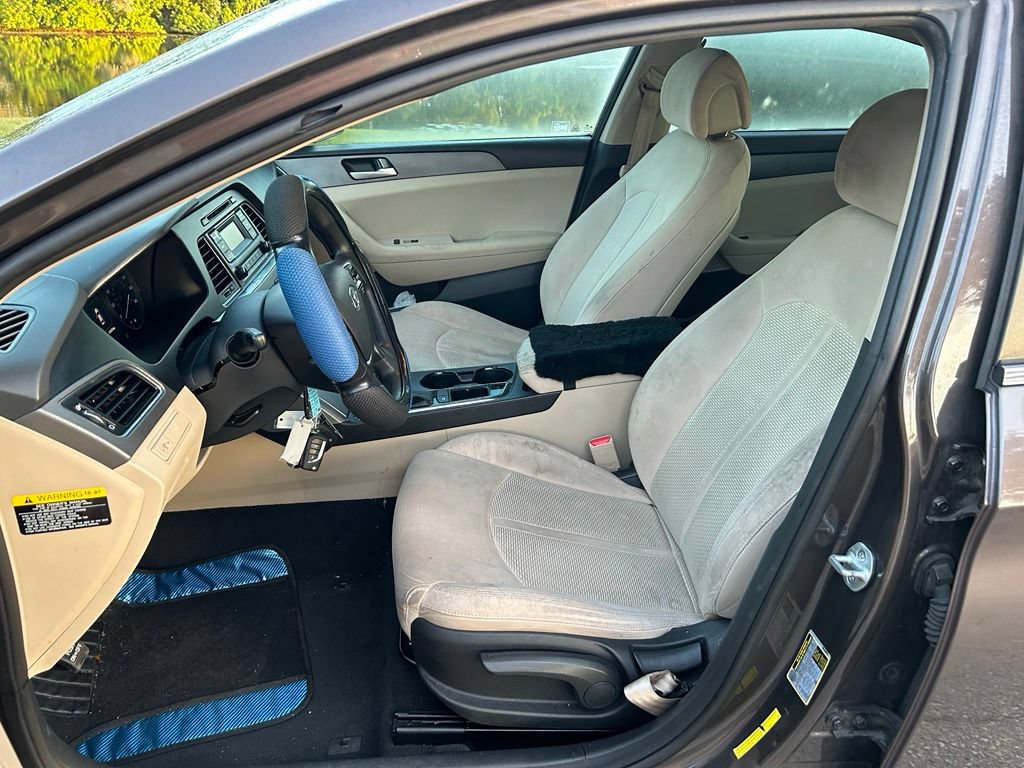 Used 2015 Hyundai Sonata SE FWD image 15