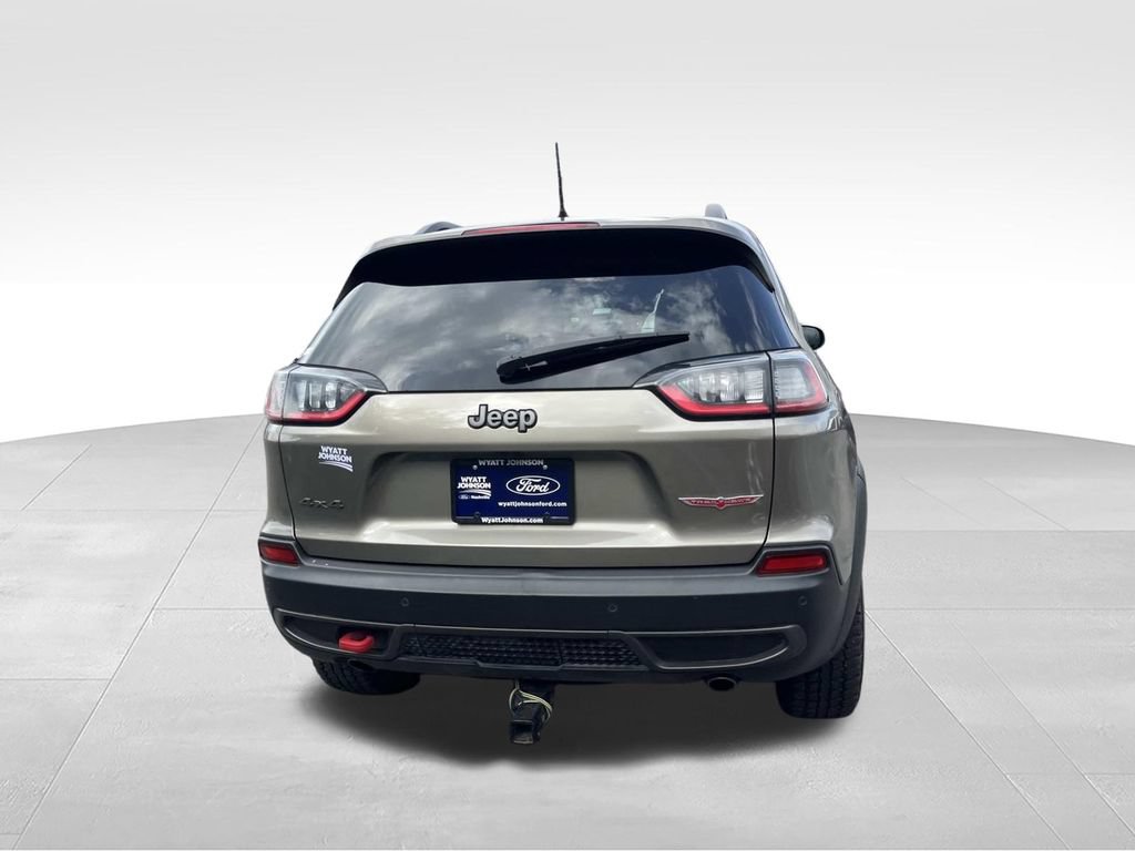 Used 2021 Jeep Cherokee Trailhawk AWD/4WD image 5
