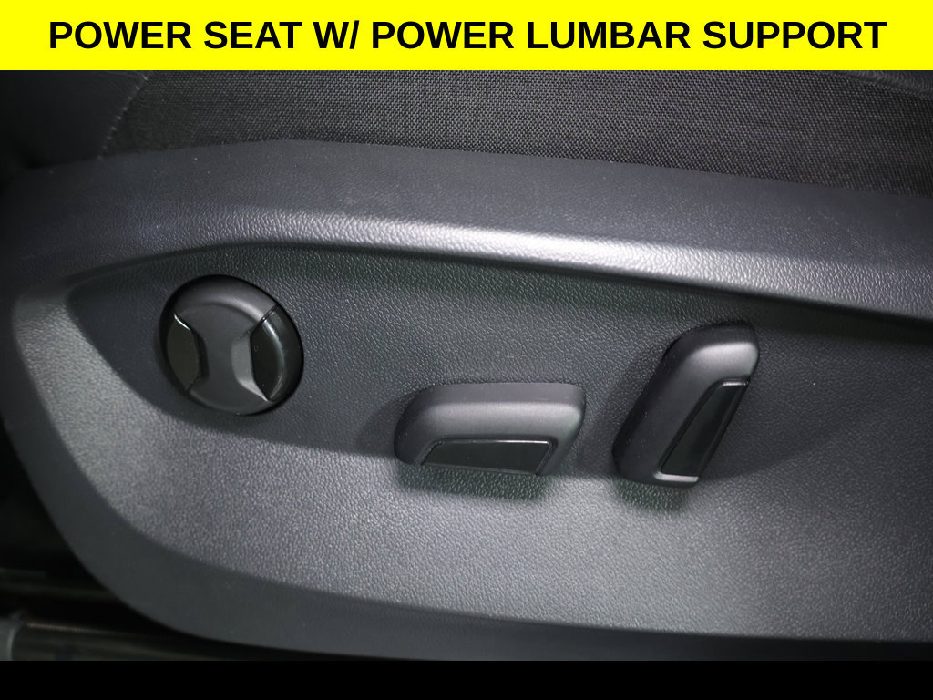 Used 2024 Volkswagen Tiguan SE R-Line AWD/4WD image 5