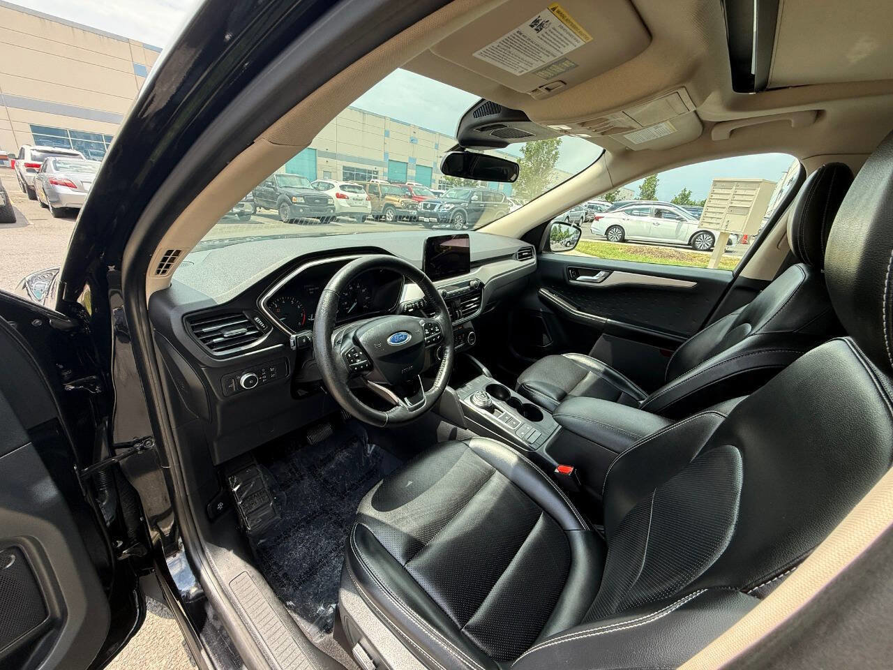 Used 2020 Ford Escape SEL image 17