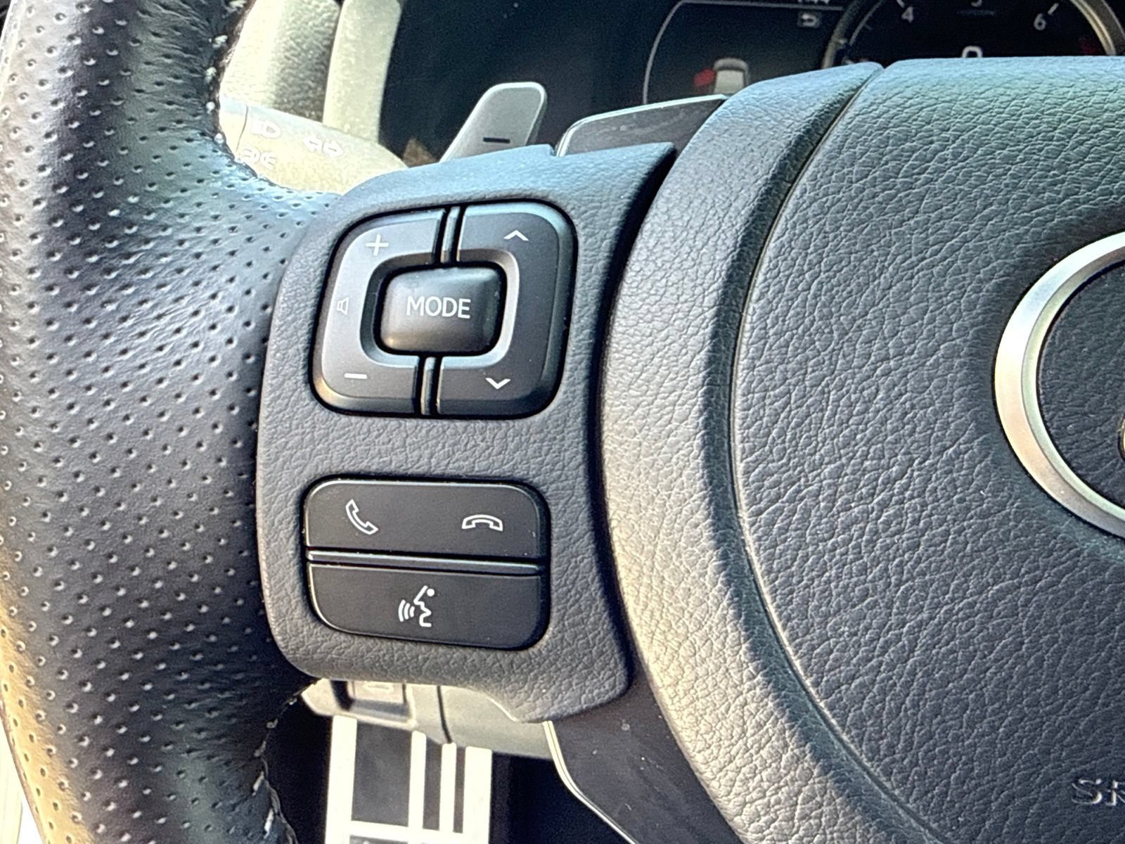 Used 2021 Lexus IS 350 F Sport w/ Accessory Package RWD image 28
