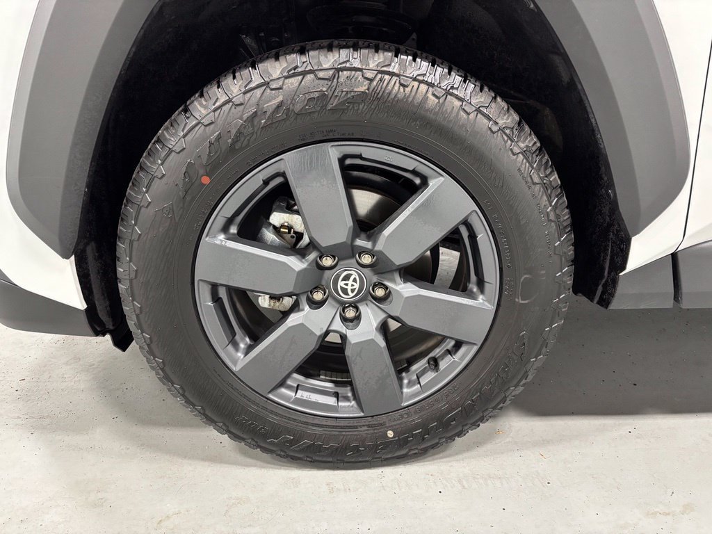 Used 2026 Toyota RAV4 AWD image 60