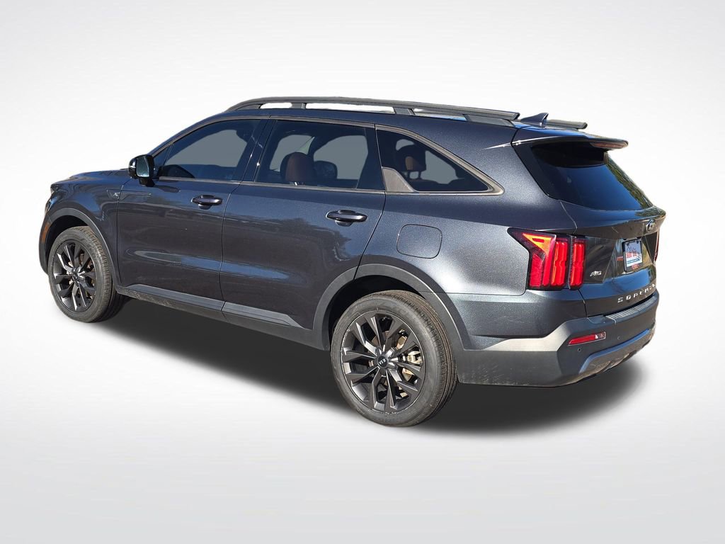 Used 2021 Kia Sorento SX Prestige image 3