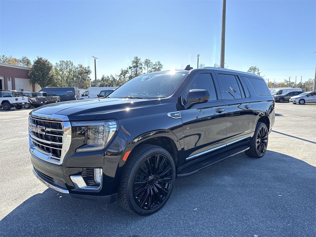 Used 2021 GMC Yukon XL SLT image 6