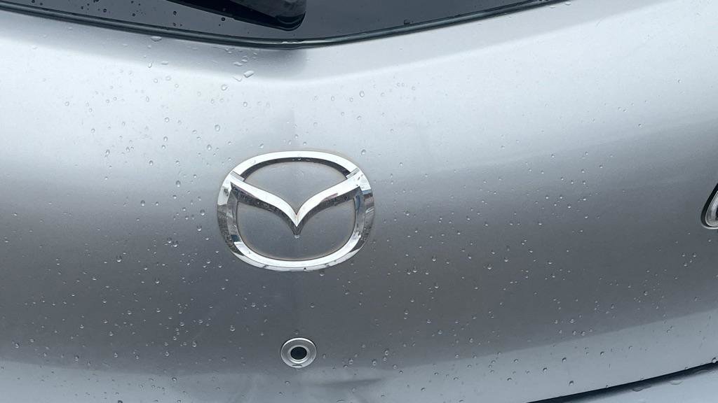 Used 2013 MAZDA MAZDA3 i Grand Touring image 10