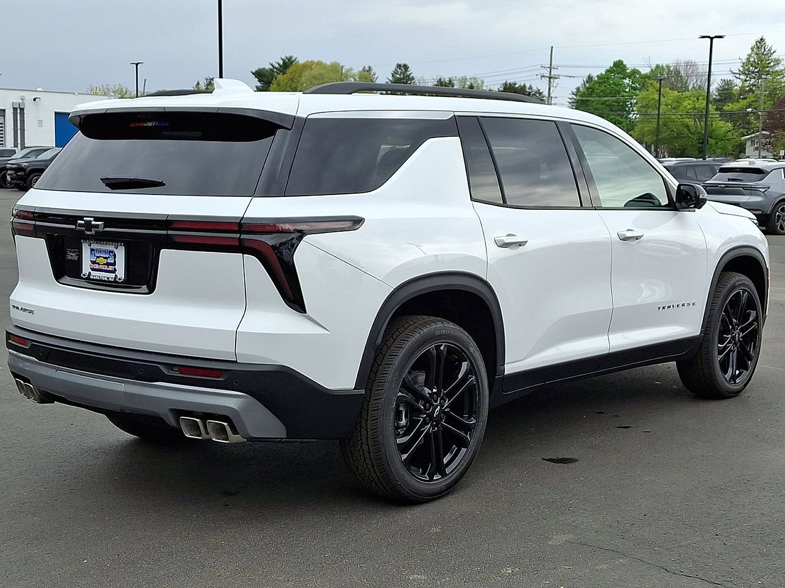 New 2026 Chevrolet Traverse LT w/ Driver Confidence Package FWD image 12