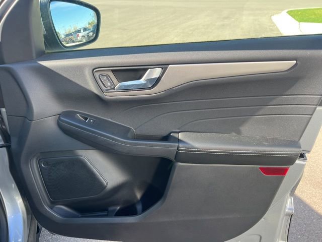 Used 2022 Ford Escape SEL AWD/4WD image 10