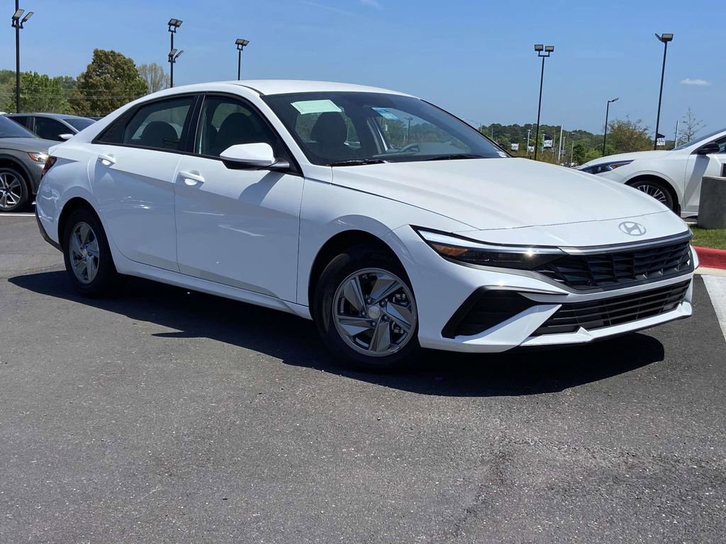 Certified 2026 Hyundai Elantra SE
