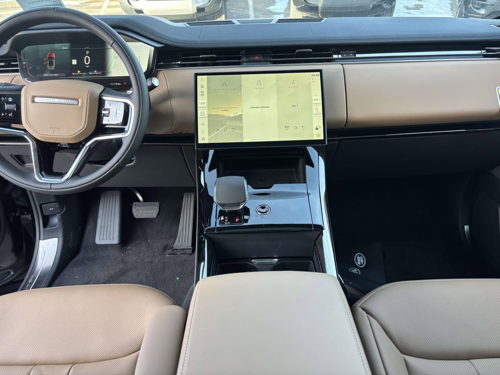 New 2026 Land Rover Range Rover Sport SE image 23